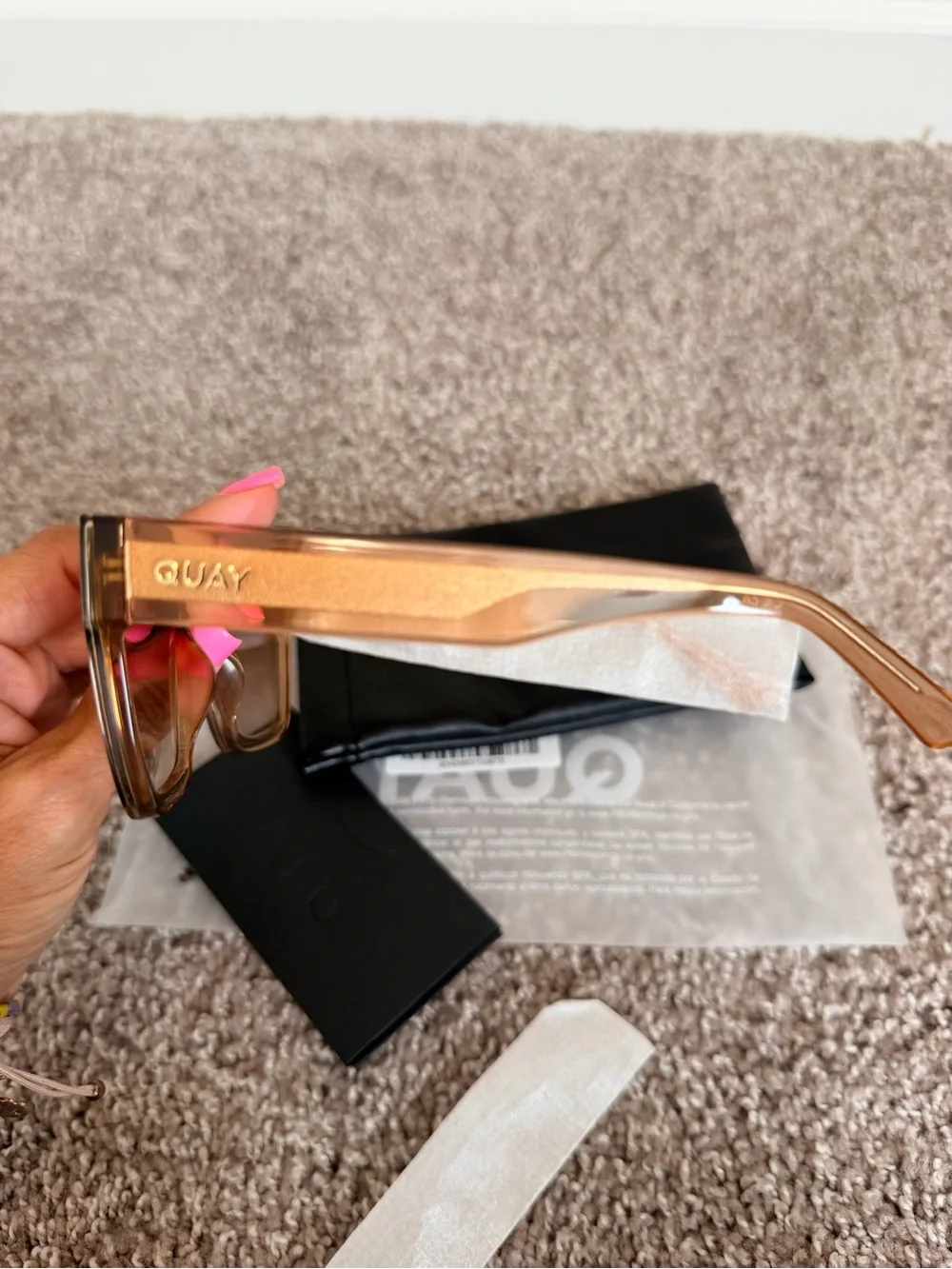 NIB Quay unisex Drive In 51mm Square Sunglasses in Crystal oat/sepia